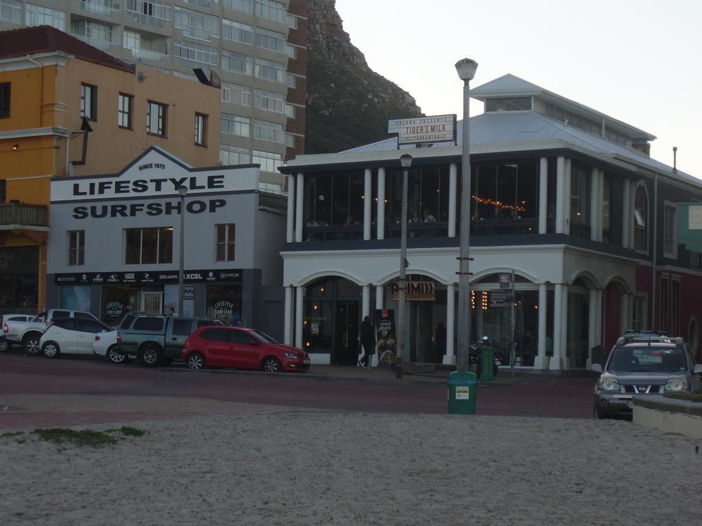 Royal At Sea Apartment Мюзенберг Екстериор снимка
